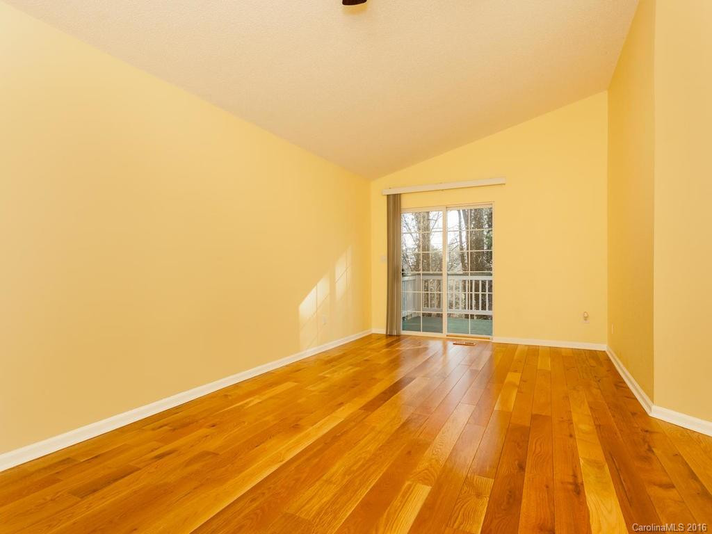 325 Ewarts Hill Road - Photo 11