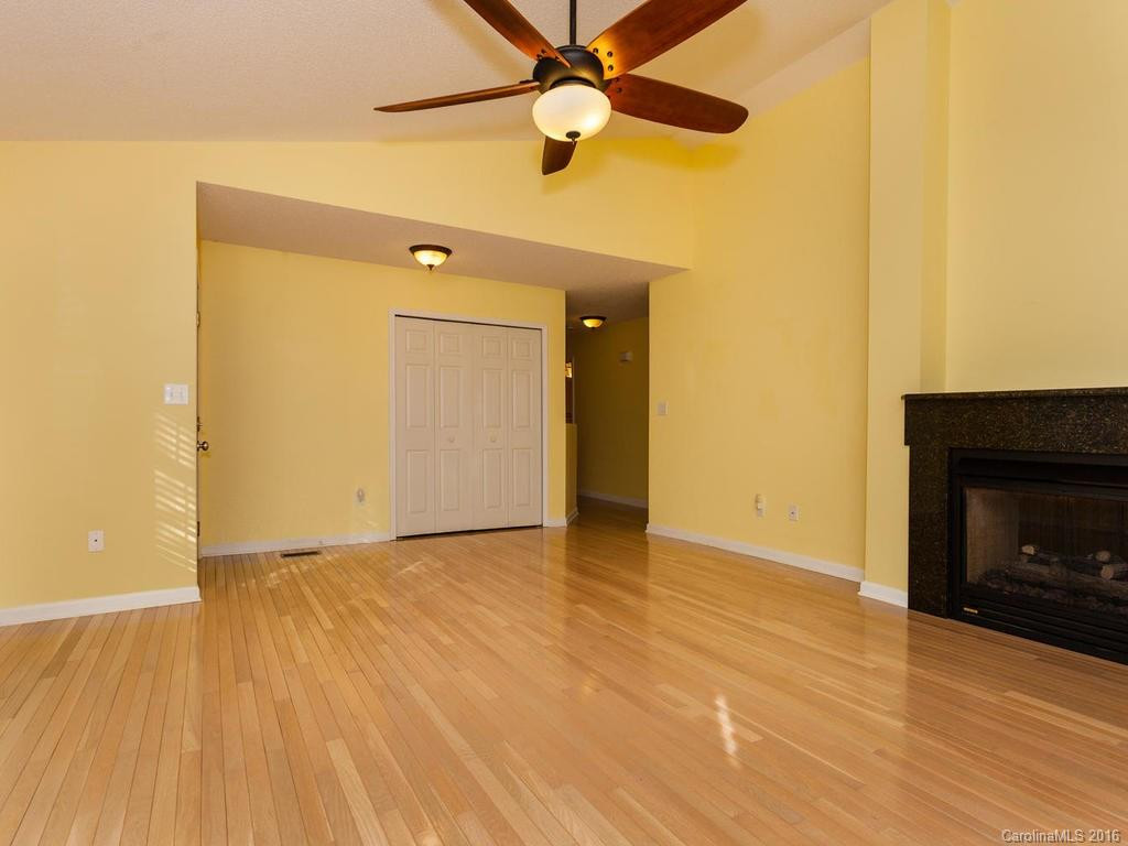 325 Ewarts Hill Road - Photo 7