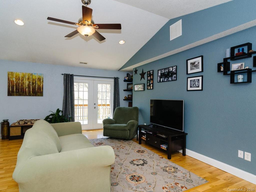 157 Scarlett Ridge Drive - Photo 7