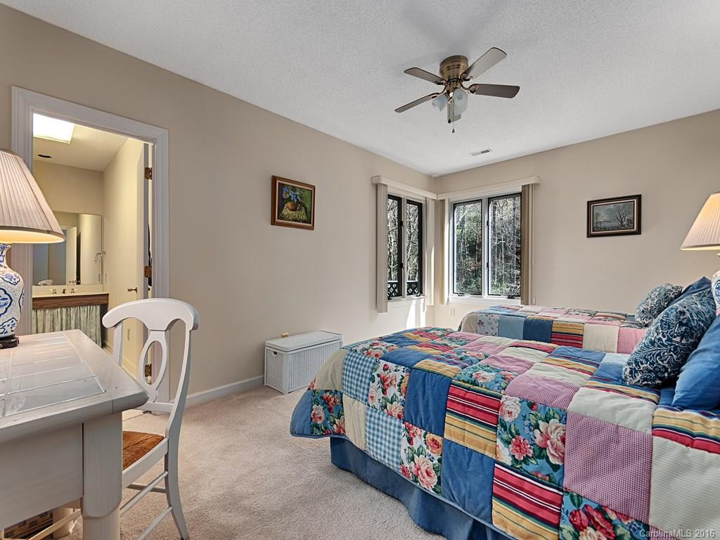 704 Kenmure Drive - Photo 22