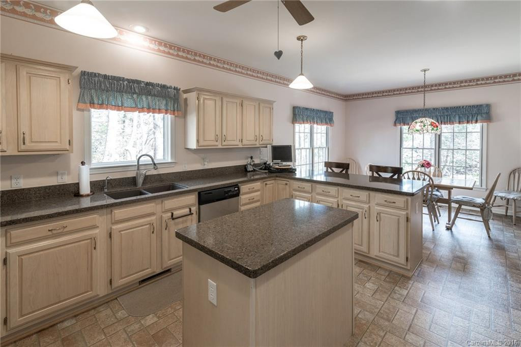 40 Windward Drive - Photo 14