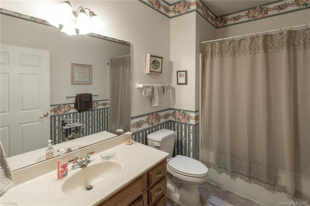 40 Windward Drive - Photo 19
