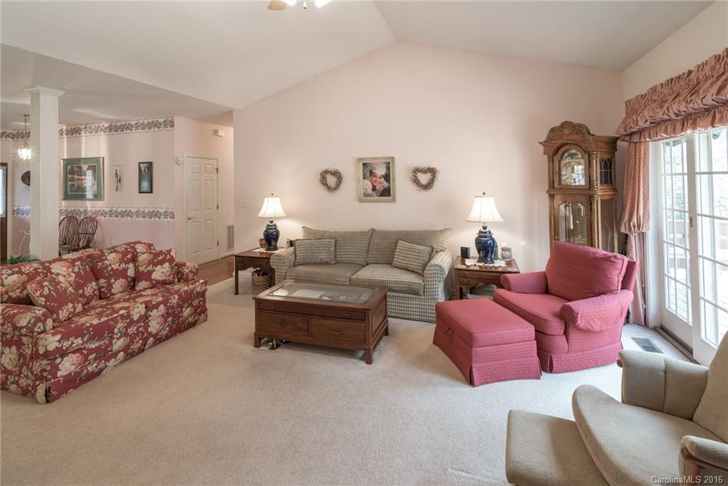 40 Windward Drive - Photo 9