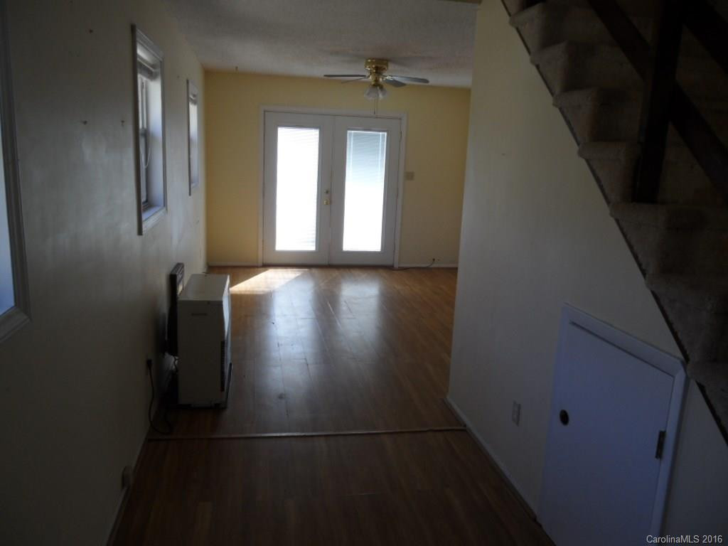127 Ash Terrace - Photo 8