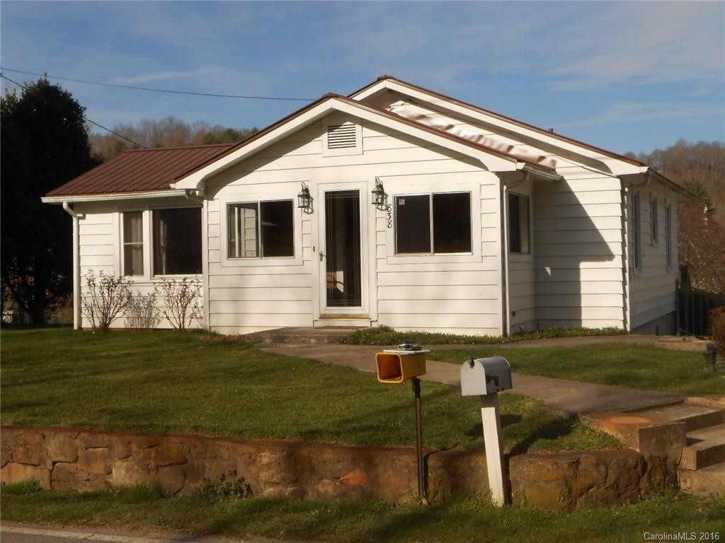 838 Oakdale Road