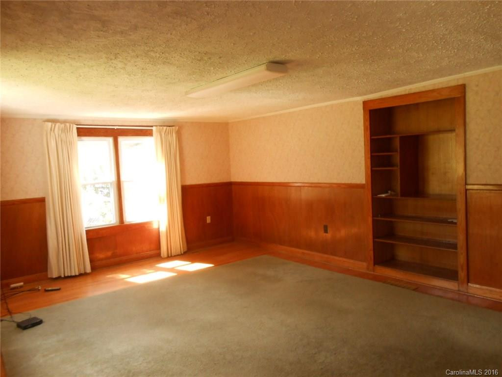 838 Oakdale Road - Photo 11