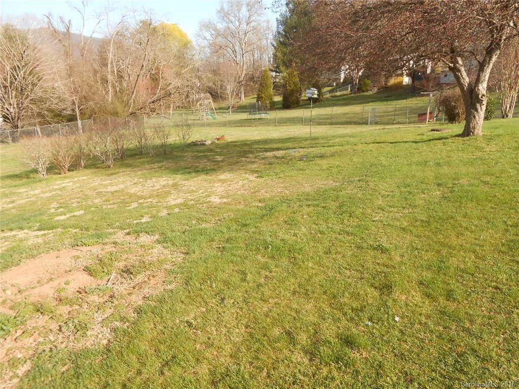 838 Oakdale Road - Photo 15