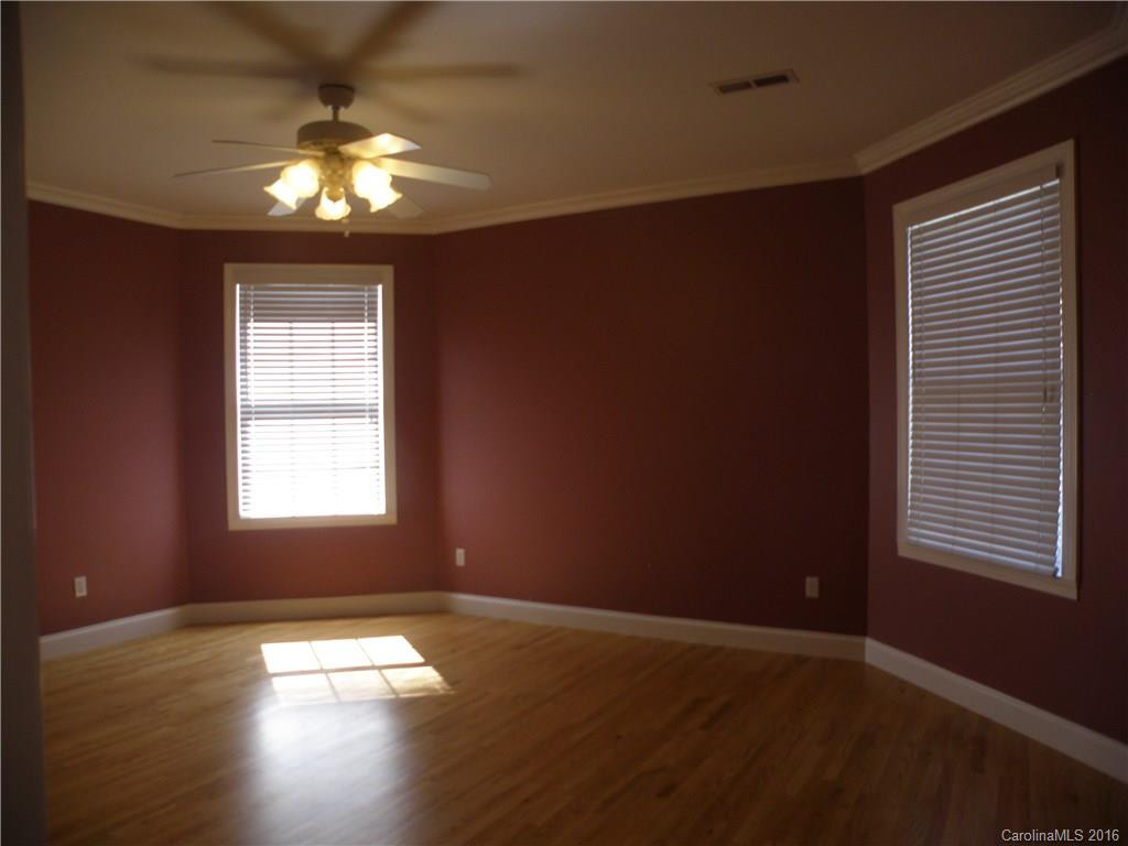 36 Timberwood Drive - Photo 17