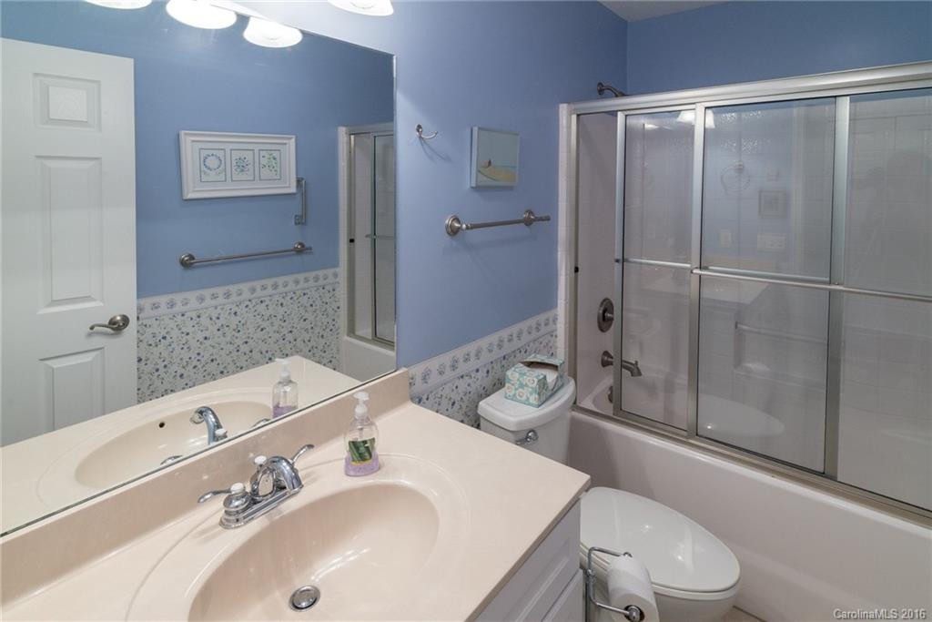 47 Goldmont Street - Photo 11