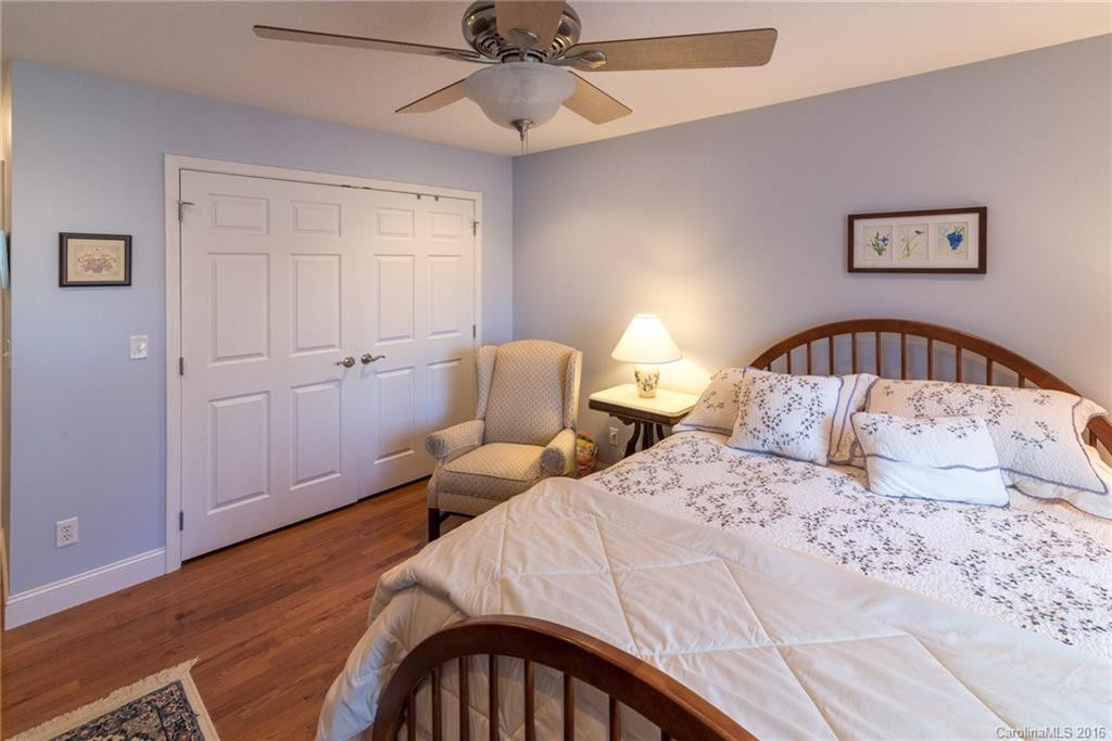 47 Goldmont Street - Photo 10