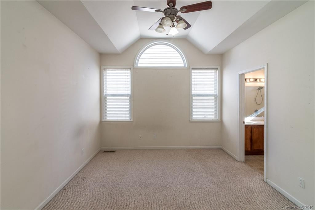 80 Woodcreek Circle - Photo 11
