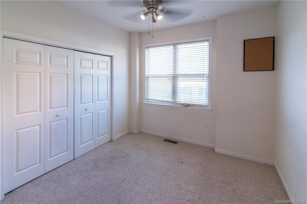 80 Woodcreek Circle - Photo 16