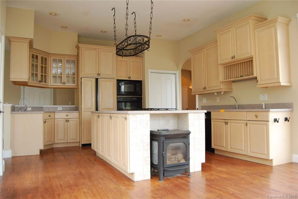 111 Dogwood Circle - Photo 8