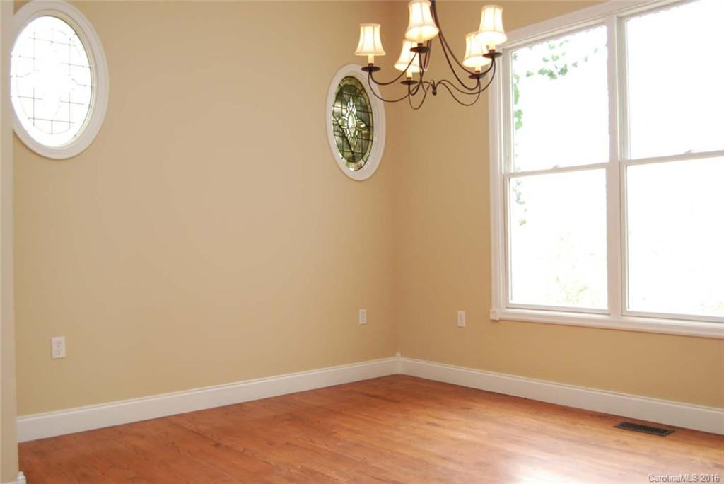 111 Dogwood Circle - Photo 9