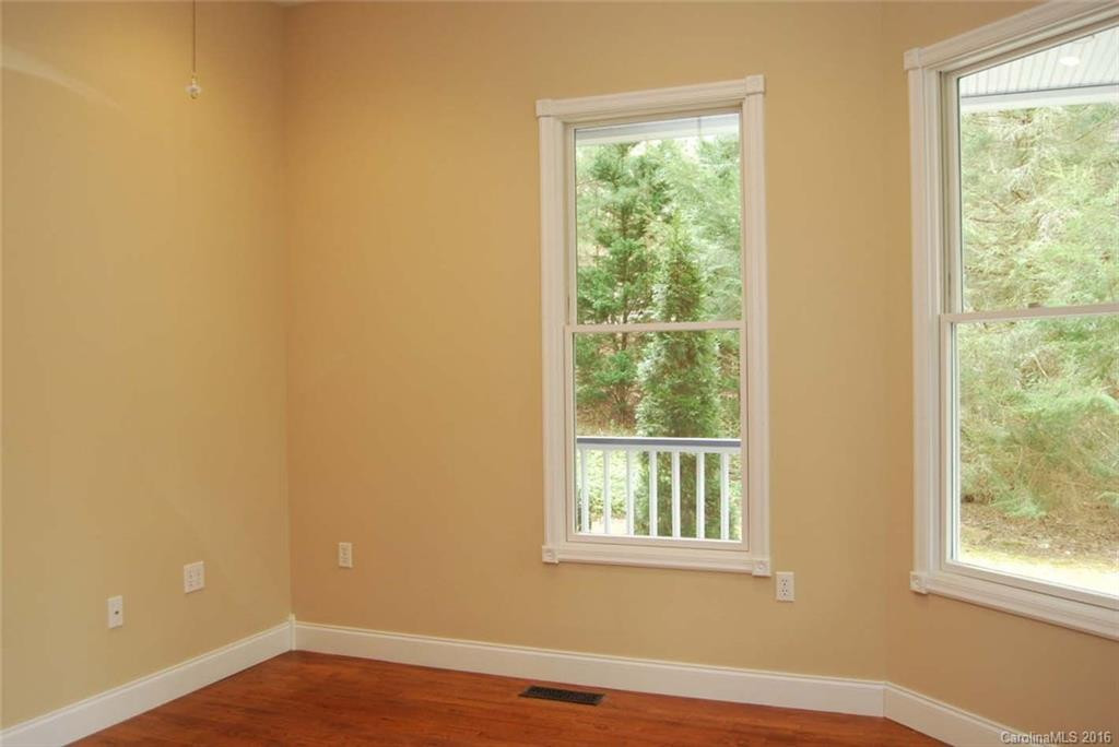 111 Dogwood Circle - Photo 10