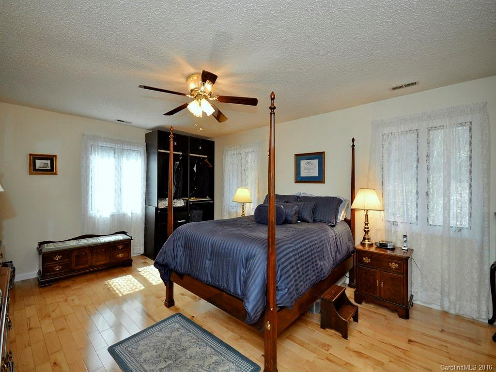 37 Nichols Hill Drive - Photo 13