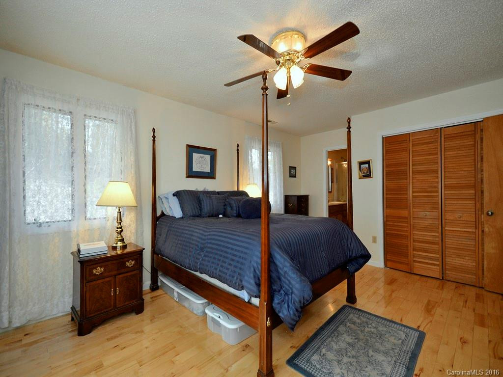 37 Nichols Hill Drive - Photo 14