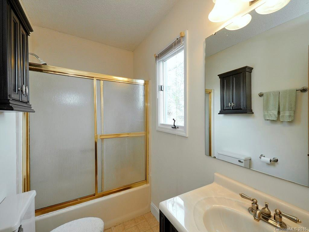 37 Nichols Hill Drive - Photo 16