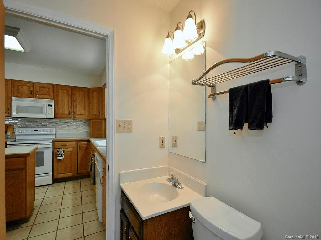 37 Nichols Hill Drive - Photo 5