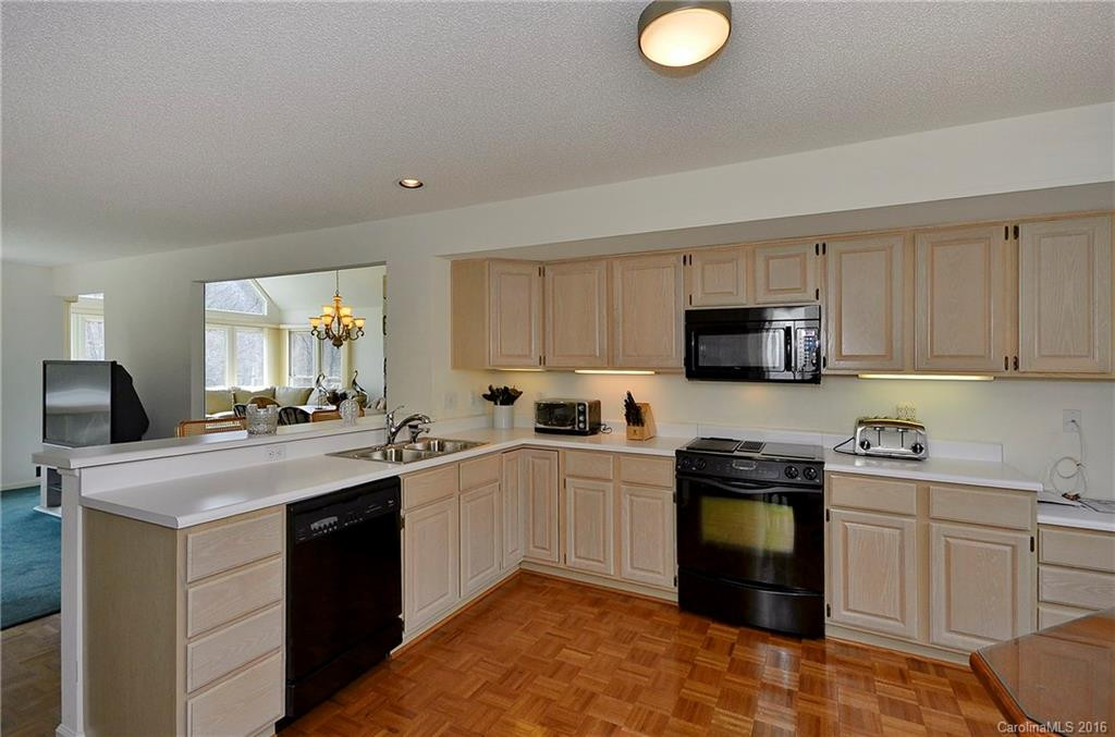 106 Overlook Drive #106 - Photo 12