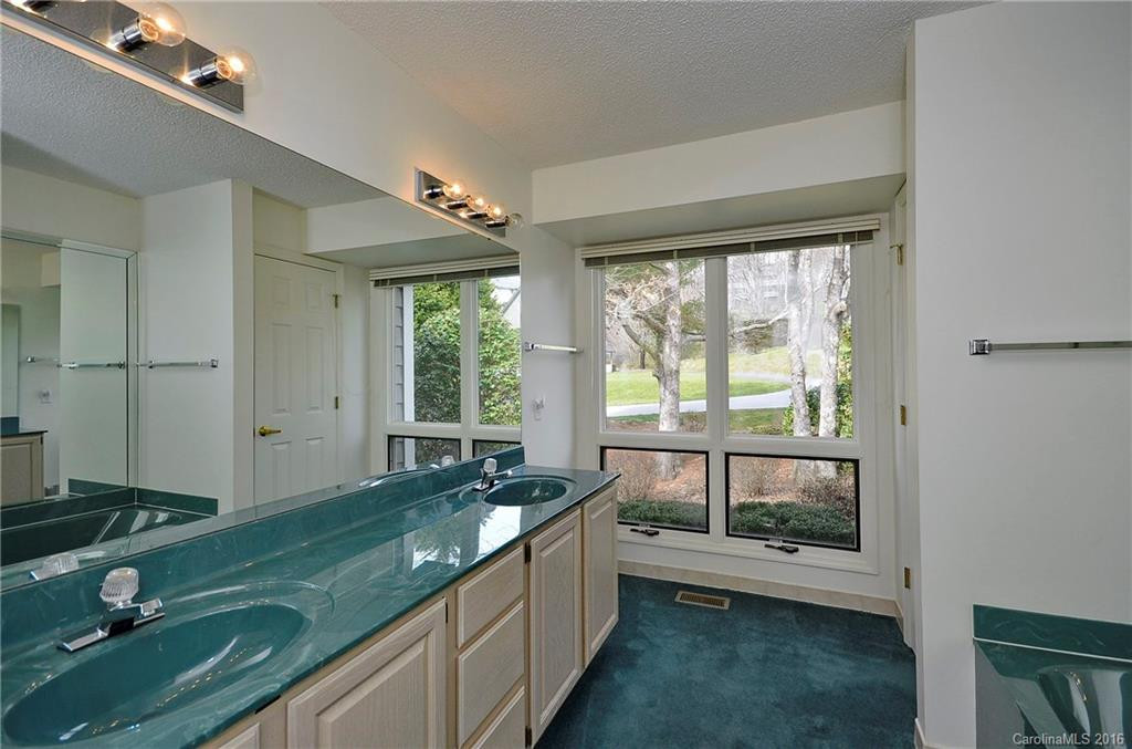 106 Overlook Drive #106 - Photo 14