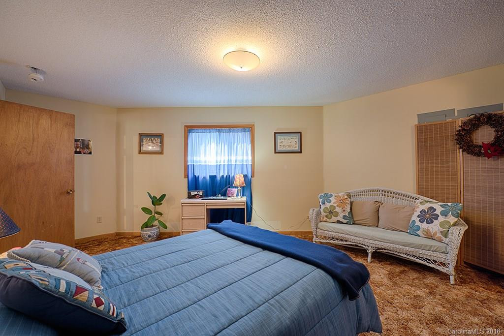 112 Frost Ridge Road - Photo 16