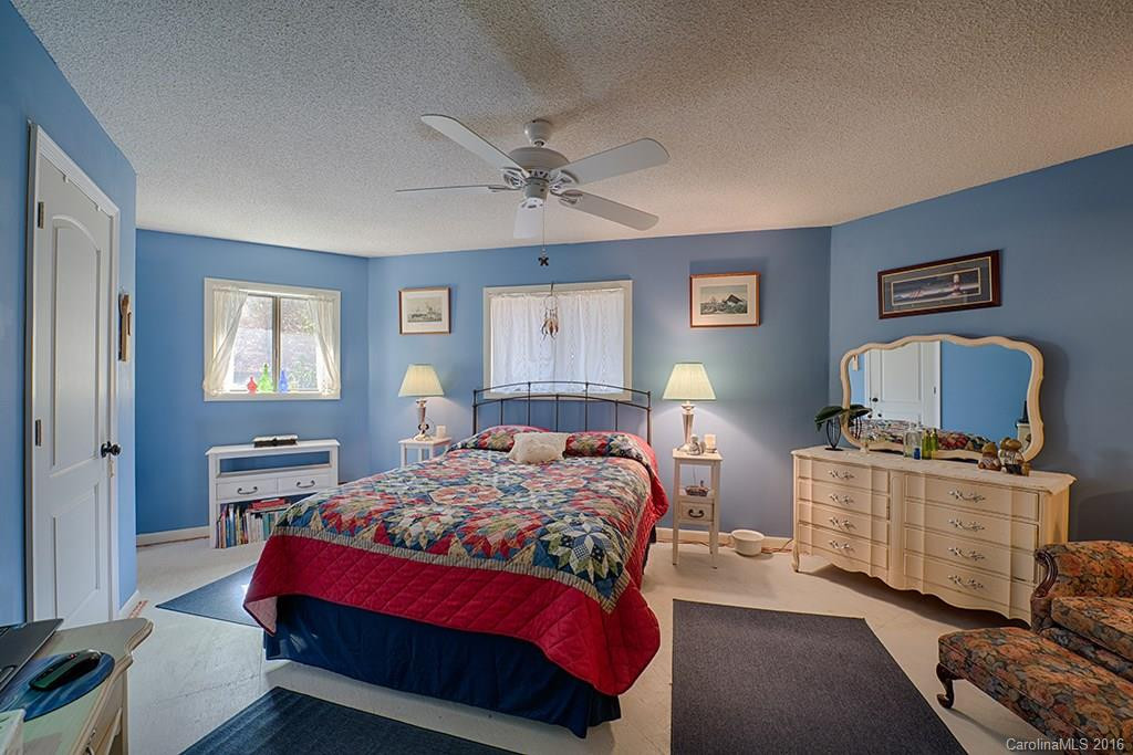 112 Frost Ridge Road - Photo 10