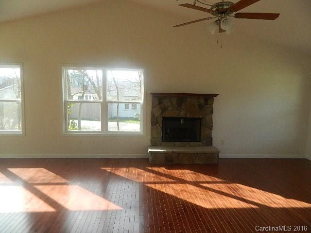 35 Summit Avenue - Photo 3
