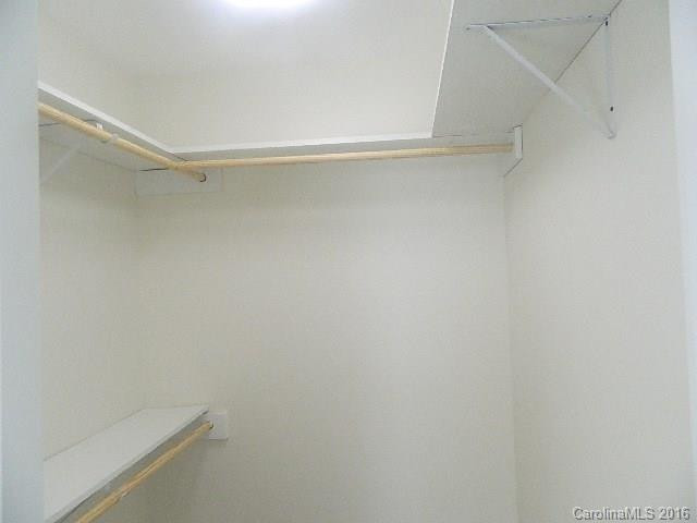 35 Summit Avenue - Photo 8