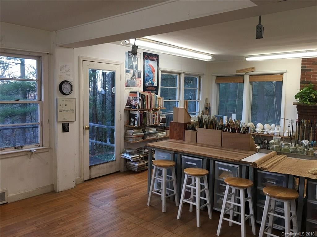 124 Wells Street - Photo 5