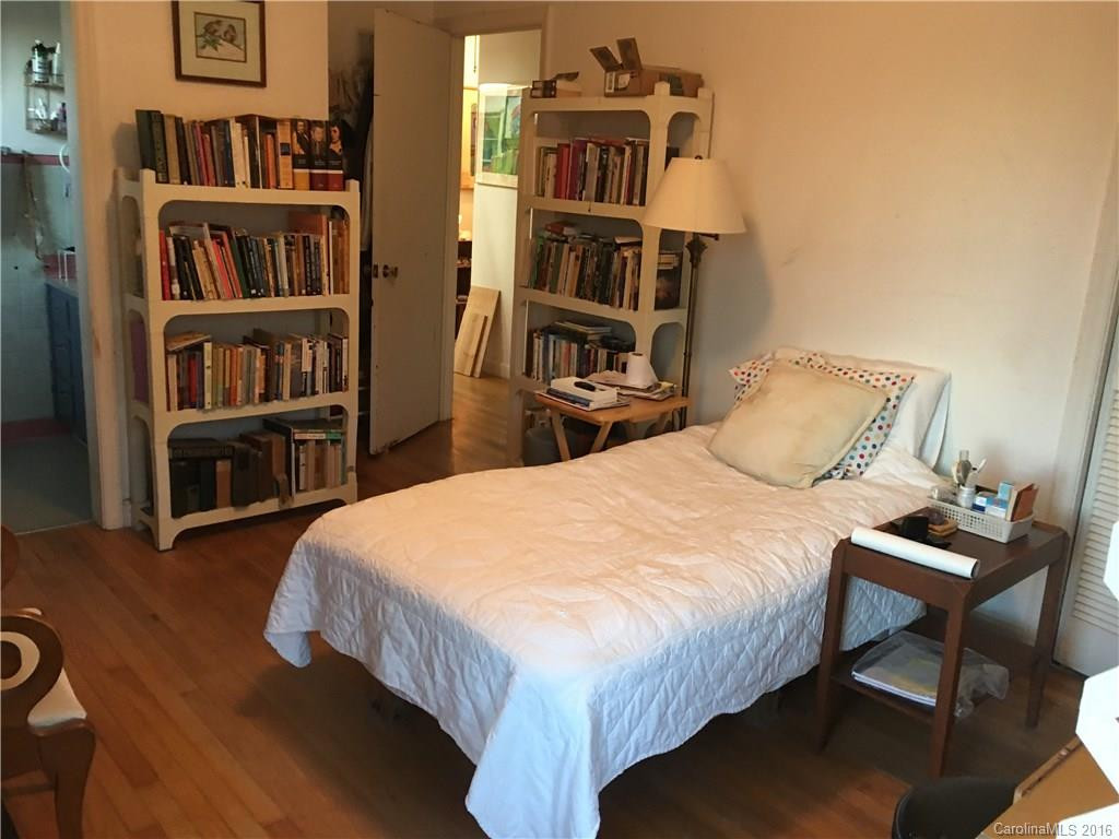 124 Wells Street - Photo 8