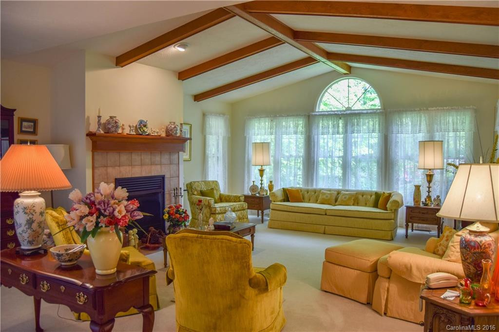 135 Sweetwater Hills Drive #35 - Photo 2