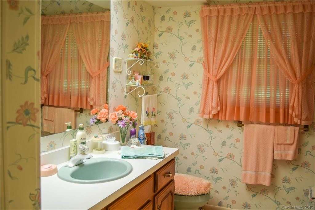 135 Sweetwater Hills Drive #35 - Photo 15