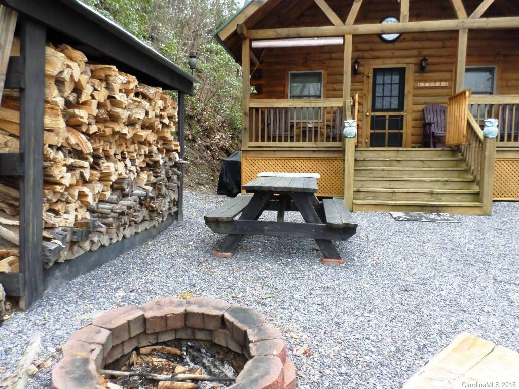 758 Autumn Drive - Photo 2