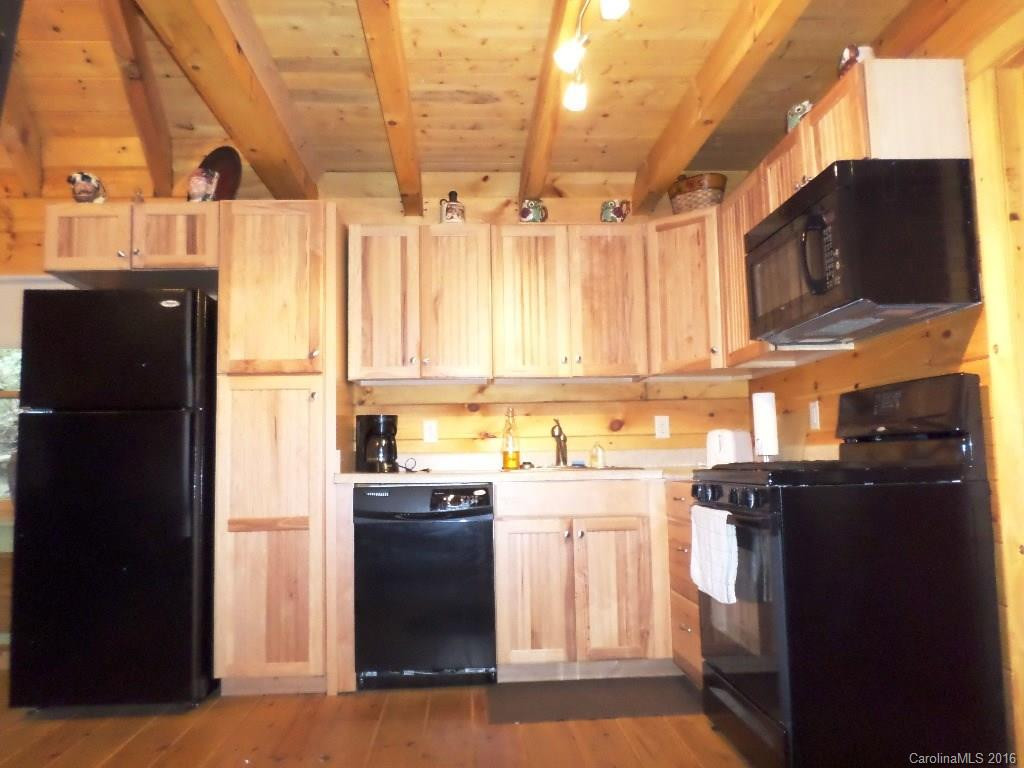 758 Autumn Drive - Photo 14