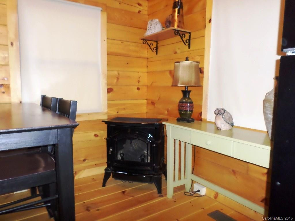 758 Autumn Drive - Photo 19