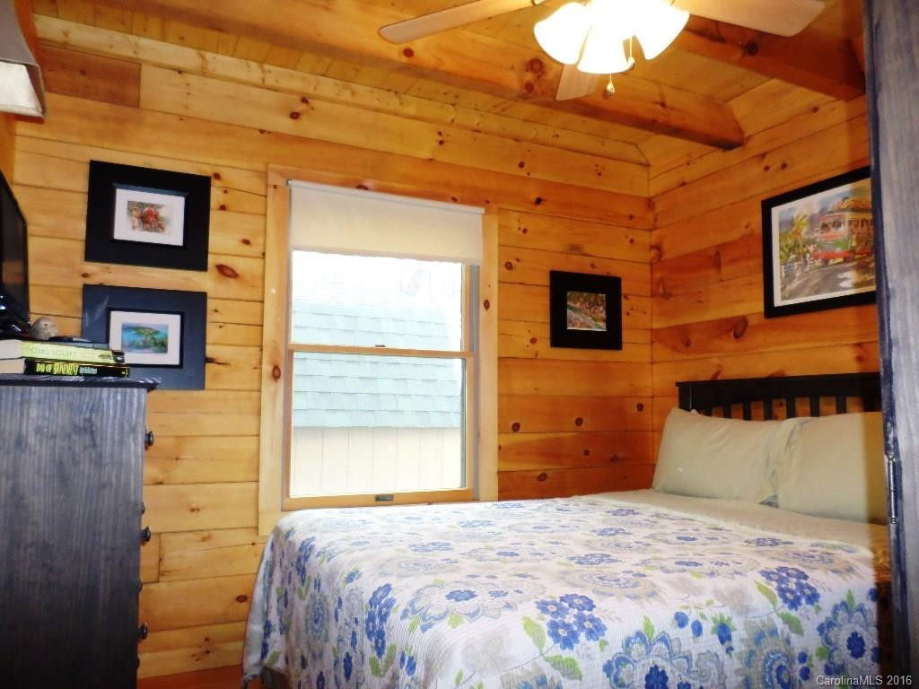 758 Autumn Drive - Photo 6