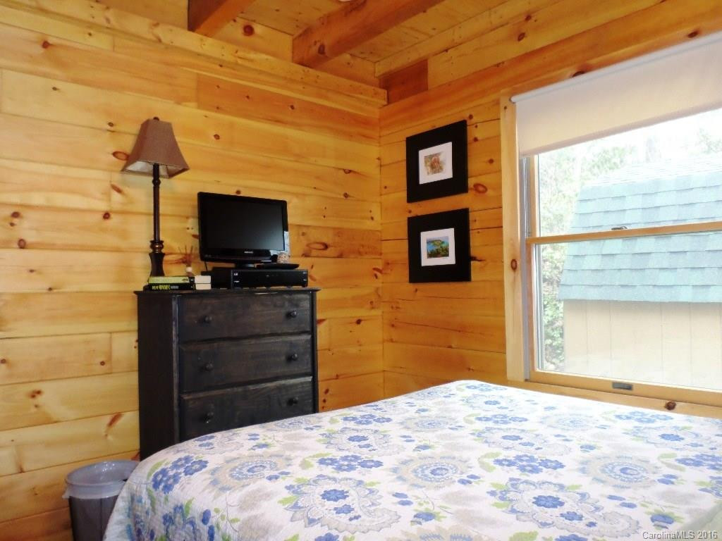 758 Autumn Drive - Photo 7