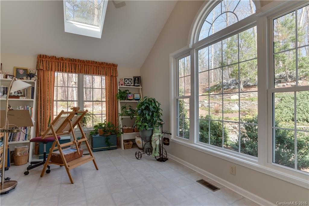149 Brookside Drive - Photo 9