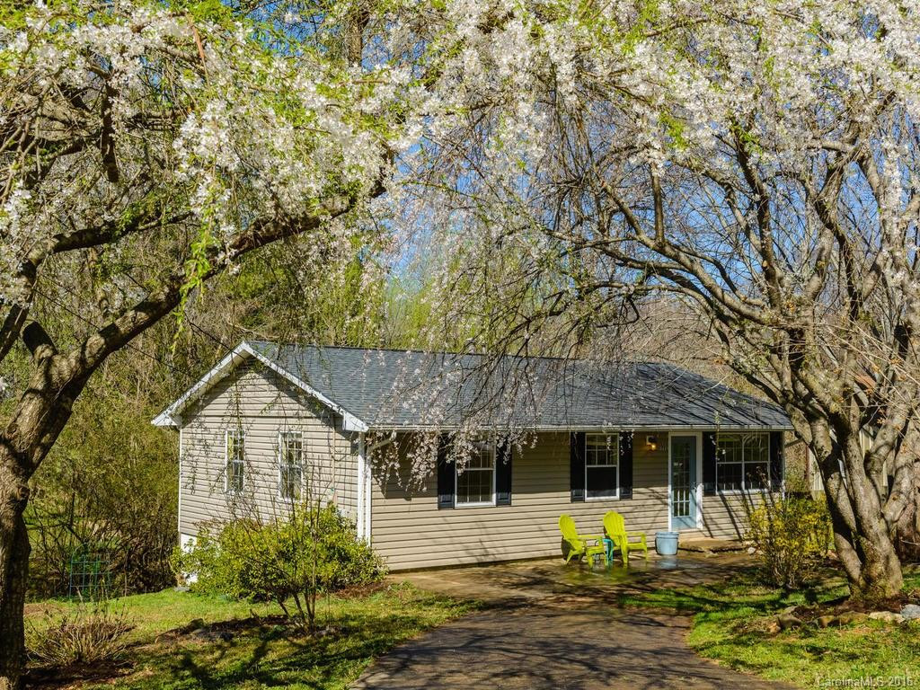 99 Martin Avenue - Photo 2