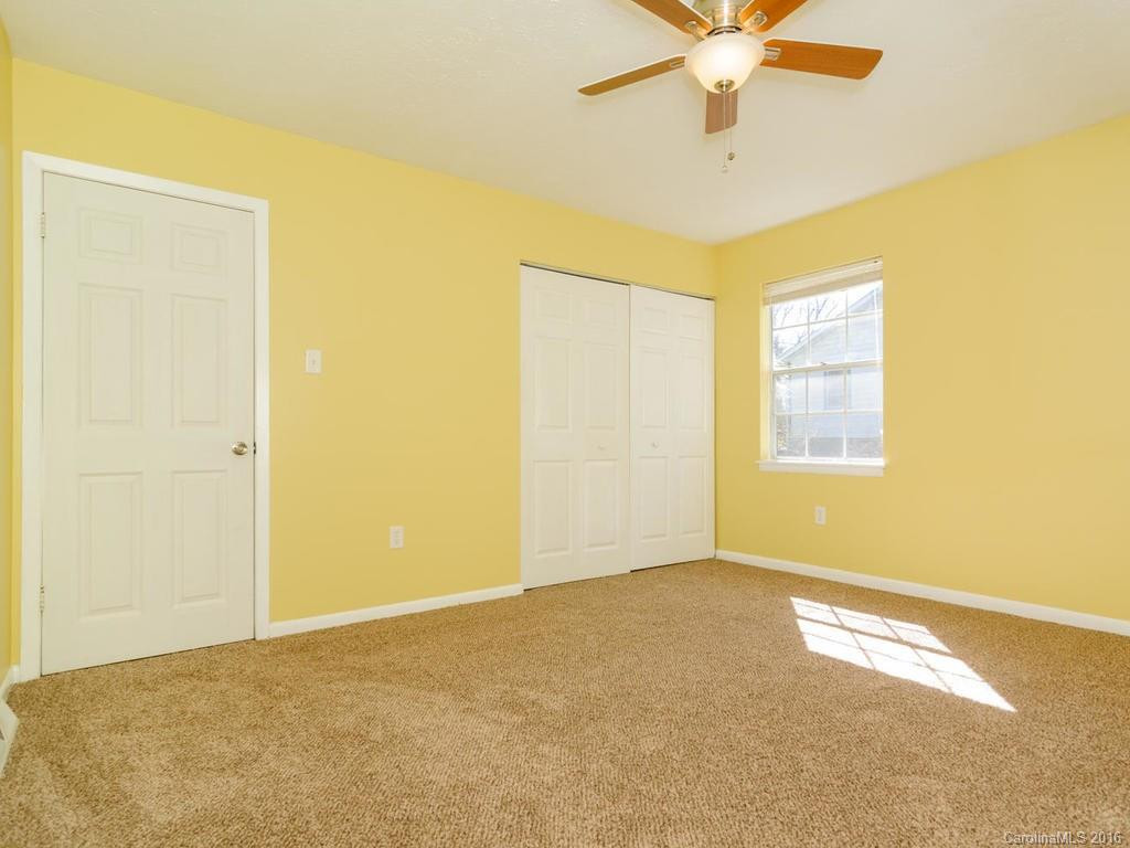 99 Martin Avenue - Photo 16