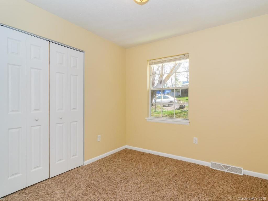 99 Martin Avenue - Photo 19