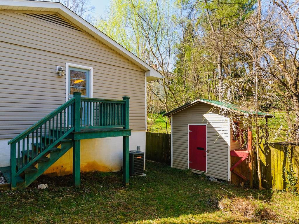 99 Martin Avenue - Photo 21