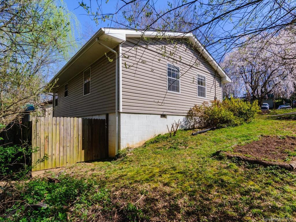 99 Martin Avenue - Photo 23