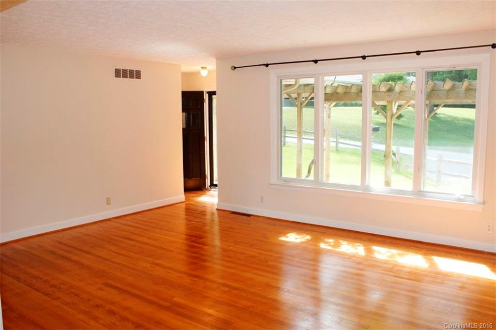 550 Walnut Loop #2,3 - Photo 4