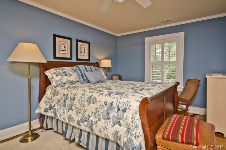 84 Edwin Place - Photo 15