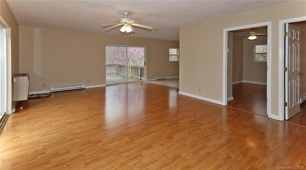 285 Emerald Lane - Photo 11