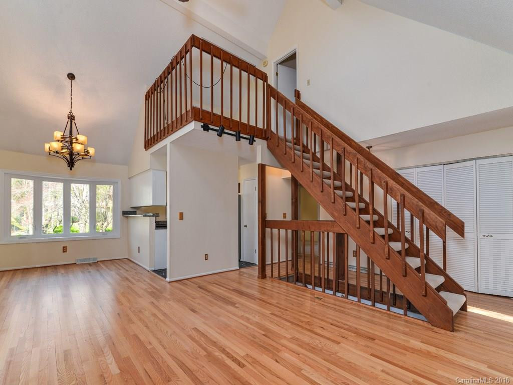 5 New Bern Drive - Photo 2