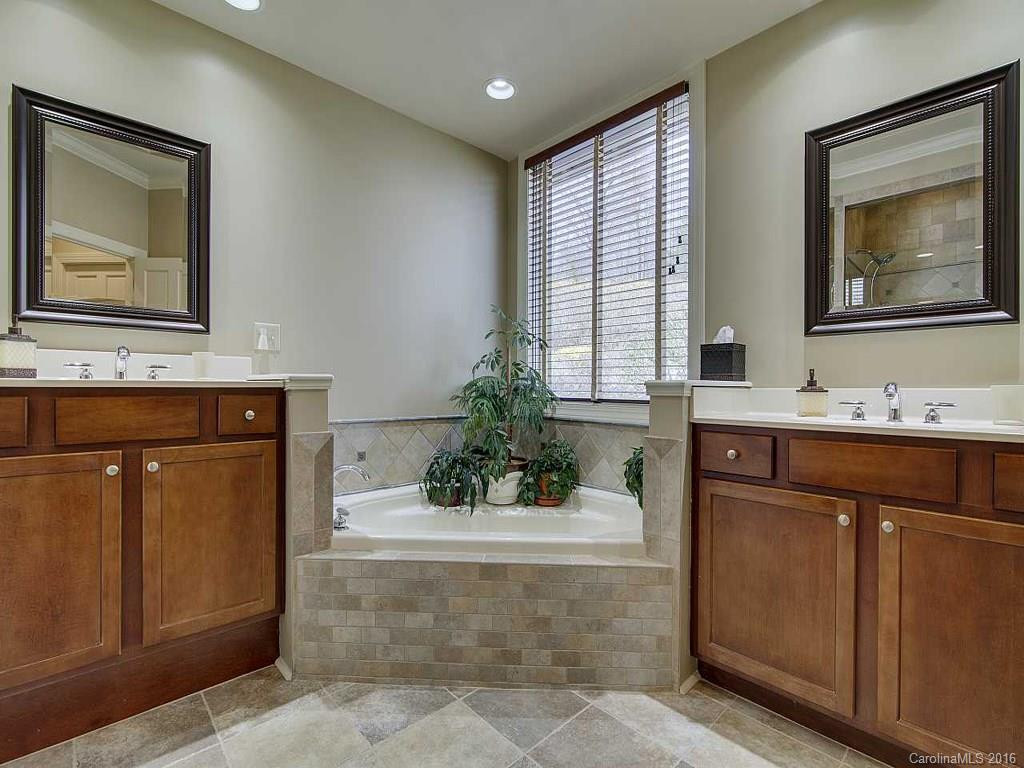 202 Bent Pine Trace - Photo 9