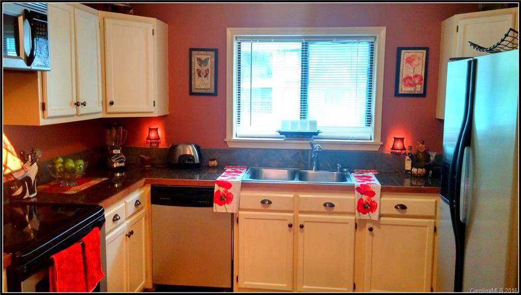 33 Lake Drive #G6 - Photo 11